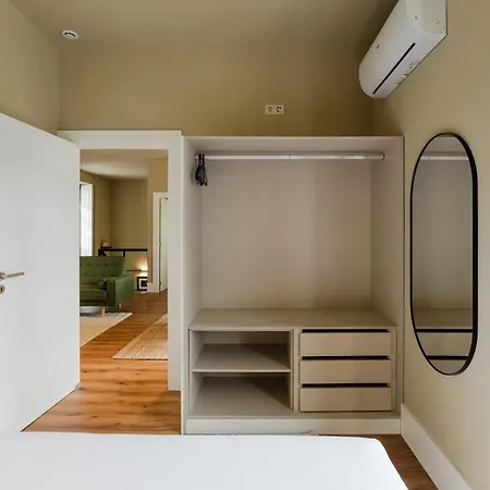 Estacao De Mosteiro, Next Stop - By Rowdhouses *