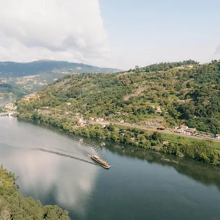 Estacao De Mosteiro, Next Stop - By Rowdhouses * Ribadouro