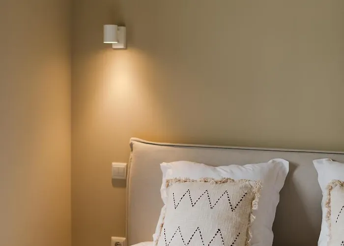 Estacao De Mosteiro, Next Stop - By Rowdhouses ヒーバ・ドウロ