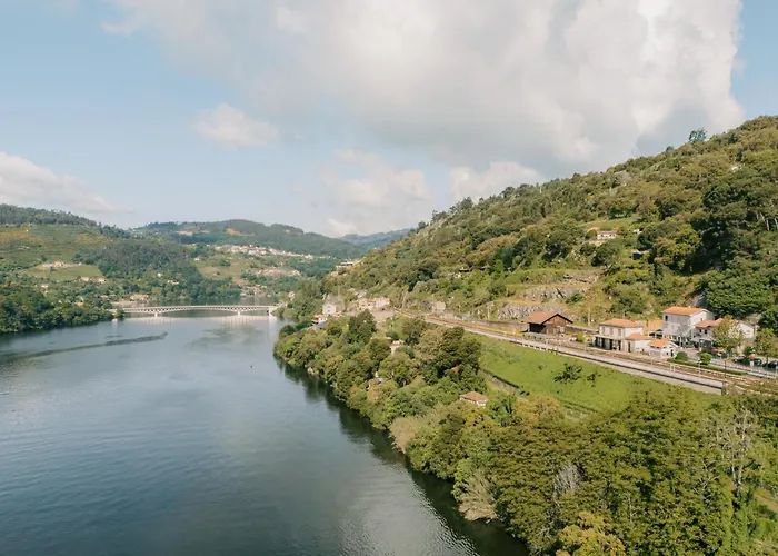 アパート Estacao De Mosteiro, Next Stop - By Rowdhouses